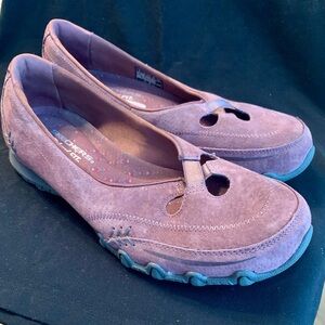 Skechers womens purple suede, relaxed, fit air cooled, memory foam slip on shoes